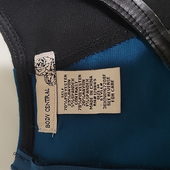 Bodycon Cocktail Dress - Picture 4 of 4